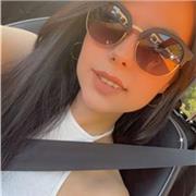 Profesora con experiencia en tratar con niños de todas las edades